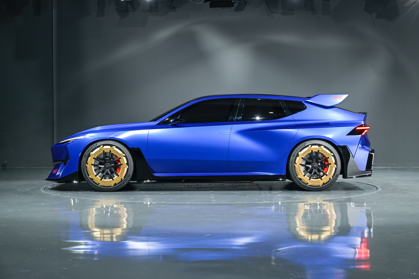 SMALL_Performance-E STI concept_09